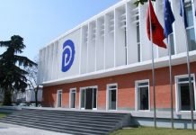 Demokratët u drejtohen sot kutive të votimit, Sali Berisha i vetëm në garë për kreun e PD