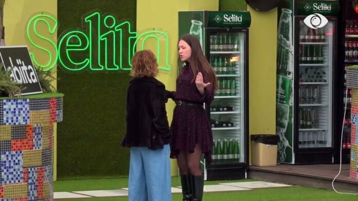 -900-0-eba70ce6d34065f8a5be32c485d7cfb7