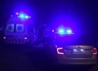 Sërish dy ngjarje të rënda brenda 15 minutave në Tiranë: 27-vjeçari vetëplagoset dhe vdes në spital, tjetri…