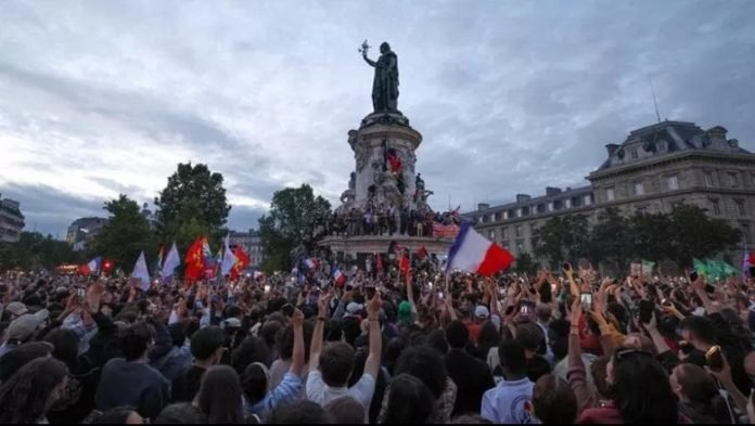 1720418993_000040803bbeed8f34b52484da05