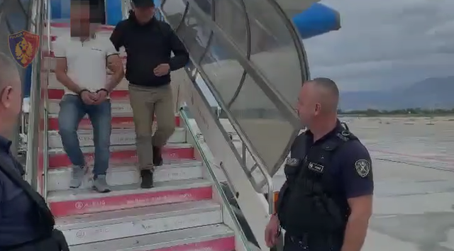 -640-0-1726389493xggggpng-921