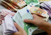 Këmbimi valutor sot/ Me sa lekë blihen e shiten valutat kryesore, çfarë ndodh me monedhat e tjera