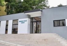 Librazhd/ Nis procedimi për një shtetas që hodhi kapsolla dhe lëndë piroteknike