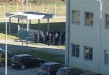Elbasan: Prokuroria kërkon “arrest në burg” për punonjësin e burgut dhe dy bashkëpunëtorë. Akuzohen për futje droge në IEVP