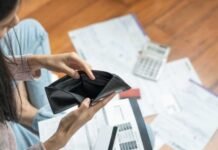 55% e shqiptarëve kanë vështirësi të mbyllin muajin, por në Europë na e kalojnë grekët