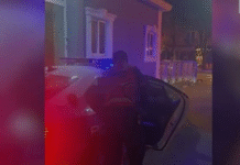 Merret peng i mituri në Tiranë, autorët i kërkojnë para për ta liruar