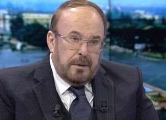 Qeveria shpall ditë zie kombëtare 2 nëntorin / Homazhet për Fatos Nanon, të dielën te Pallati i Kongreseve