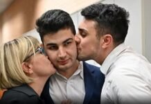 Vrau babain për të mbrojtur nënën, i riu merr faljen pas 5 vitesh