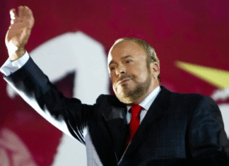 PROFIL/ Nga burgu te betejat brenda PS, karriera dhe JETA politike e Fatos Nanos!