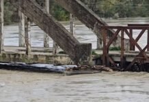 Vjosa përmbyt 21 banesa në Fier, banorët refuzojnë evakuimin