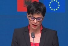 Komisionerja për Zgjerimin, Kos: “Kemi hapur të gjithë grupkapitujt, tani po përgatisim një shtëpi për ju në Evropë”