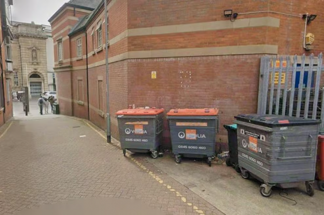 640-0-1763584853xauto-humtpn1763575383-205