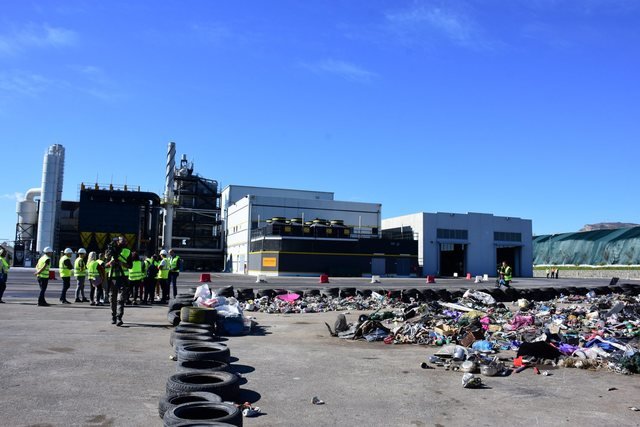 -640-0-d0d45195daa9e7584134b06698a08ed4