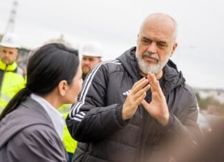 Rama: Do respektojmë vendimin e PEZULLIMIT për Belinda Ballukun, por do ta çojmë në Kushtetuese!