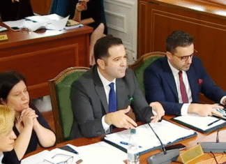 Bonusi i fundvitit për pensionistët/ Ministri Malaj: 100 dhe 150 mijë lekë në varësi të pensionit!