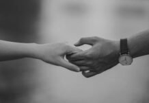 Shqipëria në vend të fundit sa i përket besimit shoqëror