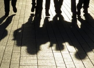 FMN: Emigrimi i lartë, mungesë besimi te perspektiva ekonomike