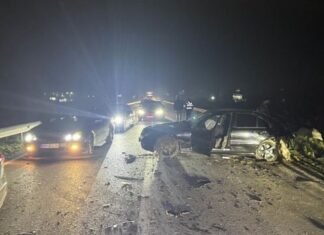 Makinat bëhen copash! Aksident në aksin Thumanë- Fushë Krujë