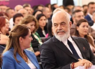 BIRN: Sjellja e Manastirliut si kryetare ‘de facto’ ngre shqetësime të reja për pushtetin vendor