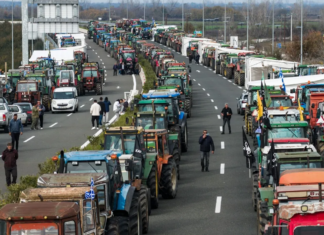 Protestat e fermerëve grekë, bllokadë treorëshe sot për kamionët që lëvizin në kufirin greko-shqiptar në Kakavijë