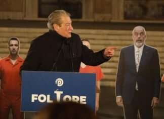 “I tha më ka urdhëruar Kapoja”! Berisha: Ergys Agasi rrahu me grushta Ulsi Manjën në zyrë!