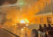 Protesta kombëtare e opozitës, Policia: Janë arrestuar 18 persona, u shpallën në kërkim 2 të tjerë dhe janë dëmtuar 11 punonjës