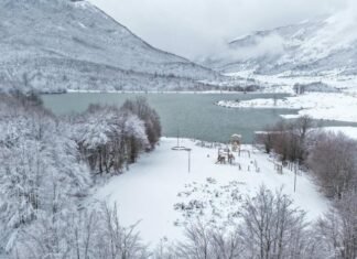 Temperatura deri në -11 gradë përfshijnë qarkun e Elbasanit