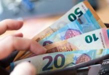 425 euro nga janari dhe 500 nga korriku: Hyn në fuqi vendimi për pagën minimale në Kosovë