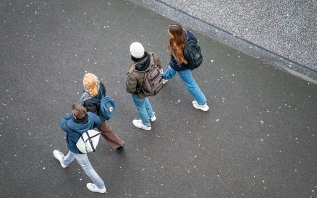 -640-0-1770186340xjhj-913