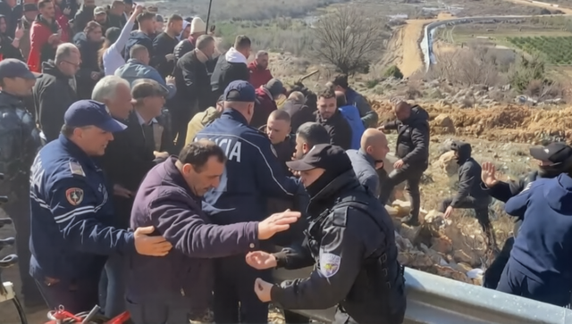 -640-0-36vre165s5rmr0cwmfc9rhbj08-1772275453