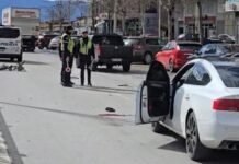 Ndërron jetë në spital burri që u përplas nga makina