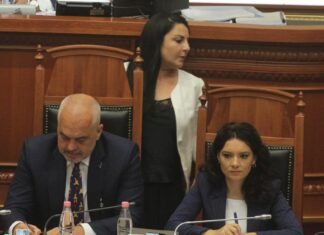 Rama bën 7 ndryshime në qeveri ikën Balluku dhe Spiropali