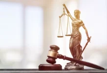 Drejtësia mbyll përfundimisht dyert për çdo ish-magjistrat të shkarkuar nga detyra, “mini-Veting” për avokatët dhe pedagogët