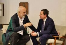 Edi Rama vizitë zyrtare në Kosovë, takime me Vjosa Osmanin dhe Albin Kurtin