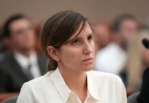 Helmoi burrin në mënyrë që të përfitonte nga pasuria e tij, por nuk ndalet me kaq!