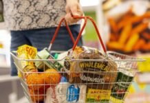 Shporta e inflacionit/ Ulen shpenzimet për veshje e mobilim, rriten për digjitalizimin dhe financat