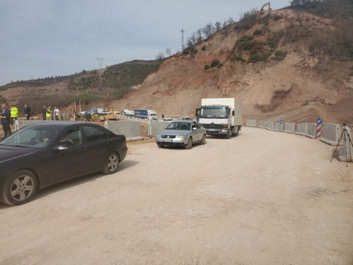 398d12dd-c5e4-4d18-a3c0-31a15bfb7c71