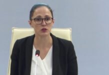 Qeveria ngre Bordin e Transparencës/ Ministrja e Financave: Ulet 8 lekë akciza për karburantet