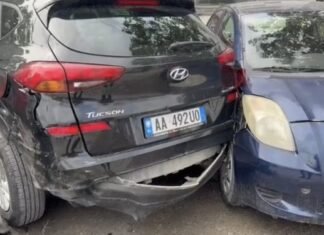 Përplasen gjashtë automjete