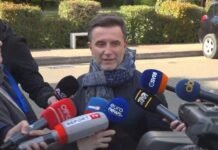 Erion Braçe pyetet për kandidimin për Tiranën: Kur të kemi të reja, do ua them! Gjërat që thuhen në shtëpi mbeten aty