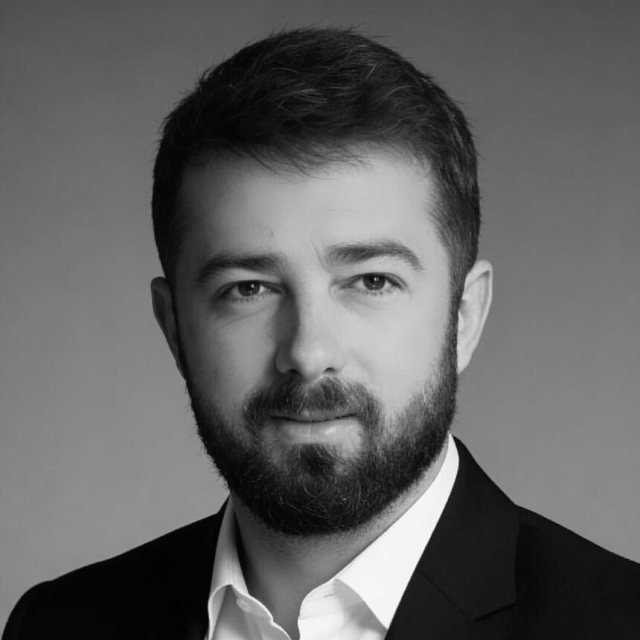 -640-0-8ca3c38f6def54bbba903bdc60072ee0