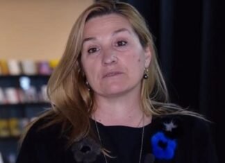 Flutura Açka – Berishës e Nokës: Nuk do t’ju mjaftojë kjo jetë, as ajo tjetra për ndjesën ndaj nesh. Ju s’keni as besnikëri e as moral