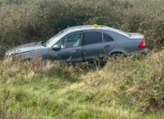 Aksident në autostradën Fier-Vlorë, përplasen dy automjete