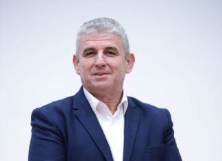 Bedri Qypi rizgjidhet në krye të degës së PD Belsh: Dalim më të fortë drejt fitores së ardhshme