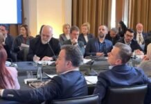 Mbledhja e PS, zbulohen porositë e Ramës: Tur kombëtar me qytetarët nga java e ardhshme