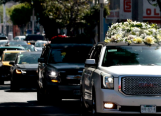 “Koka” e kartelit varroset në arkivol prej ari! Shoqërohet për herë të fundit trupi i El Menchos në masa të rrepta sigurie