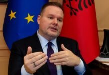 Integrimi në BE/ Demo: Për bashkitë po vjen një cunami, duhet transformim radikal