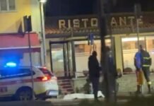 EMRI/ Sherr mes shqiptarësh në lokal, vritet me armë zjarri i riu