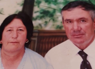 Prindër të 7 fëmijëve/ Del foto e çiftit që tronditi Roskovecin: