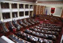 77 vota kundër/ Rrëzohet pr/ligji i PD-së për uljen e çmimit të naftës